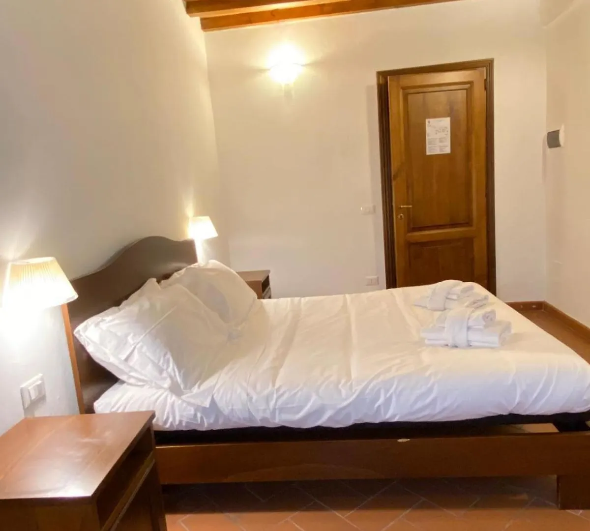 Camera Nel Casale Florence Bed & Breakfast